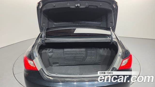 Hyundai YF Sonata LPI Premier(для людей с инвалидностью), 2012 20