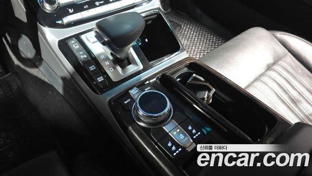 Genesis EQ900 Premium Luxury, 2016 9