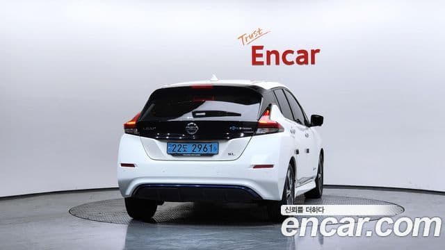 Nissan 리프 (ZE1) EV SL, 2019 4
