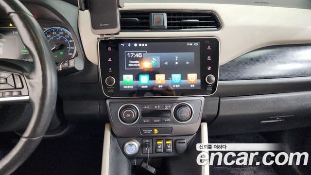 Nissan 리프 (ZE1) EV SL, 2019 14