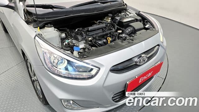 Hyundai Accent(новый кузов / новое поколение) Premium, 2015 6