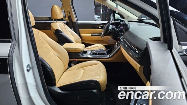 Kia Carnival 4세대 Signature, 2021 10