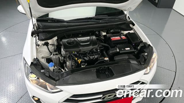 Hyundai Avante AD 1.6 GDI Value Plus, 2017 6