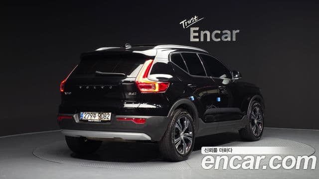 Volvo XC40 B4 Inscription, 2021 2
