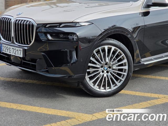 BMW X7 (G07) xDrive 40d Design Pure Excellence 6인승, 2024 2