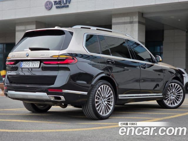 BMW X7 (G07) xDrive 40d Design Pure Excellence 6인승, 2024 4