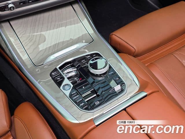 BMW X7 (G07) xDrive 40d Design Pure Excellence 6인승, 2024 13