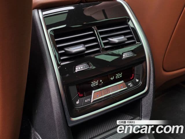 BMW X7 (G07) xDrive 40d Design Pure Excellence 6인승, 2024 18