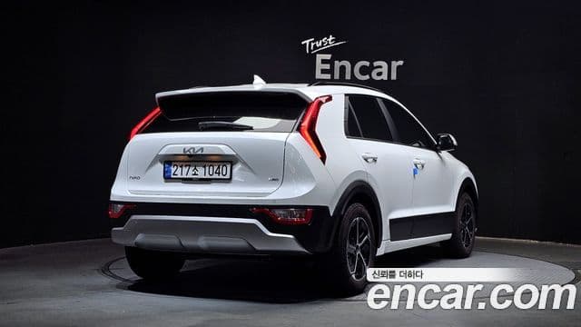 Kia D All New Niro Prestige, 2024 2
