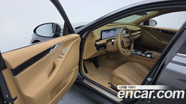 Genesis G80 (RG3) бензин 2.5 турбо AWD, 2025 10