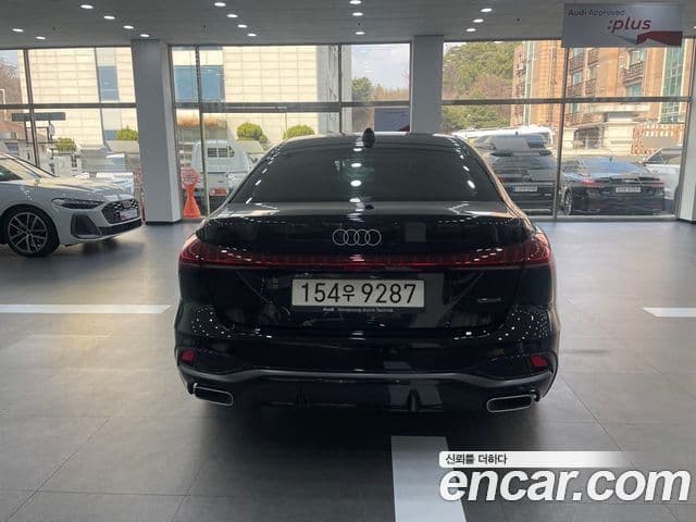 Audi A5 (B10) 40 TFSI Quattro S Line, 2025 4