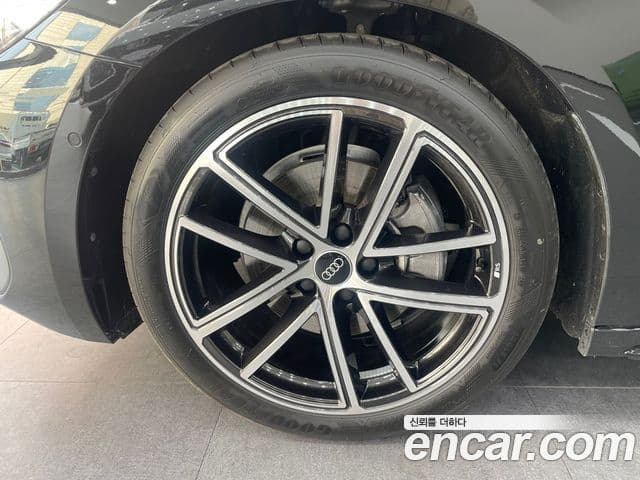 Audi A5 (B10) 40 TFSI Quattro S Line, 2025 все фото