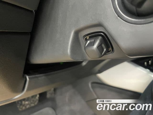 Audi A5 (B10) 40 TFSI Quattro S Line, 2025 16