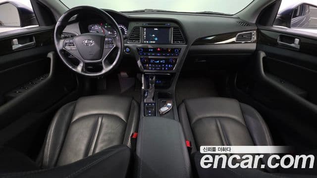 Hyundai LF Sonata Special, 2016 7