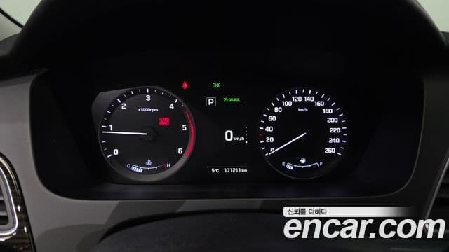 Hyundai LF Sonata Special, 2016 8