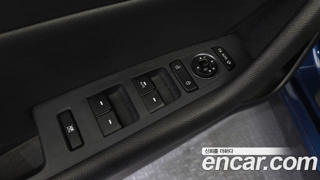 Hyundai LF Sonata Special, 2016 13