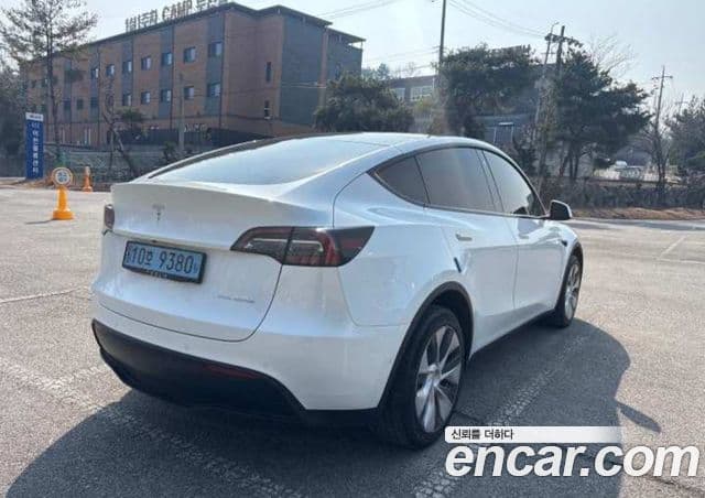 Tesla модель Y Long Range AWD, 2022 6