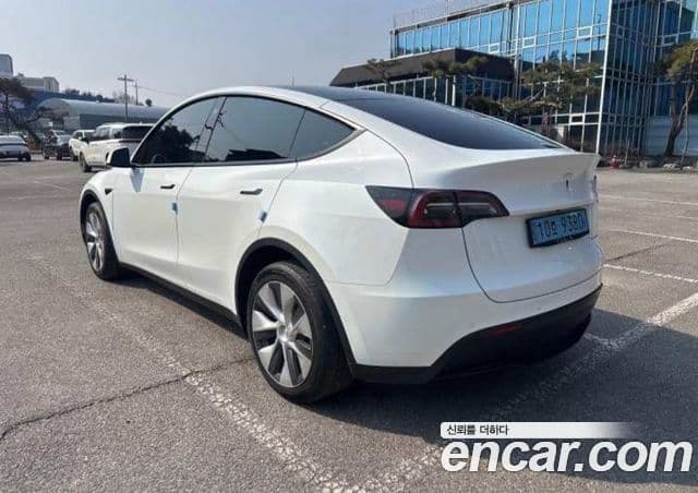 Tesla модель Y Long Range AWD, 2022 9