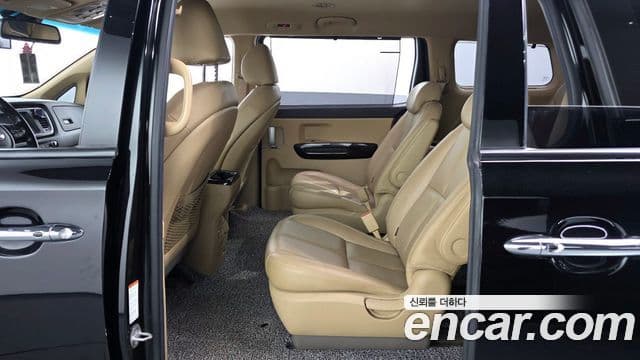 Kia The / новый New Carnival Special, 2019 12