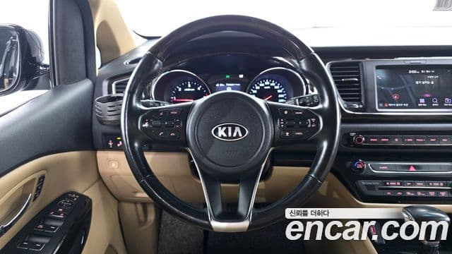 Kia The / новый New Carnival Special, 2019 13