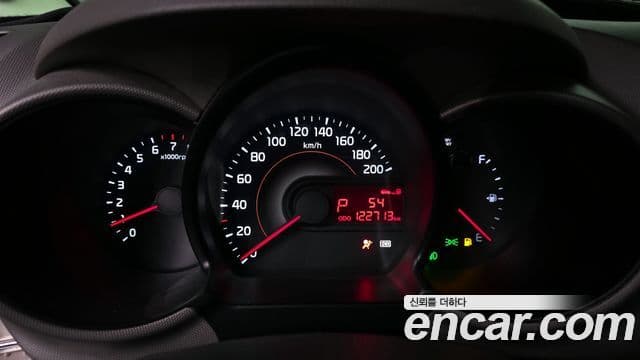 Kia Ray Luxury, 2012 8