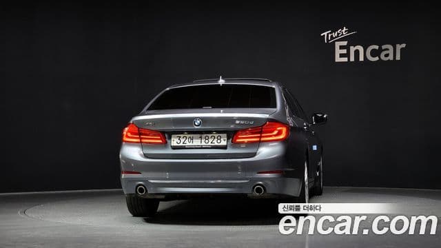 BMW 5시리즈 (G30) 520d xDrive Luxury Plus, 2019 4
