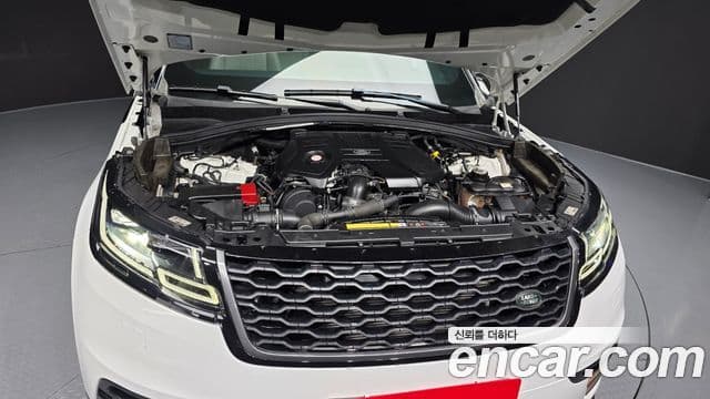 Land Rover Range Rover Velar 3.0 D300 R-Dynamic HSE, 2018 6