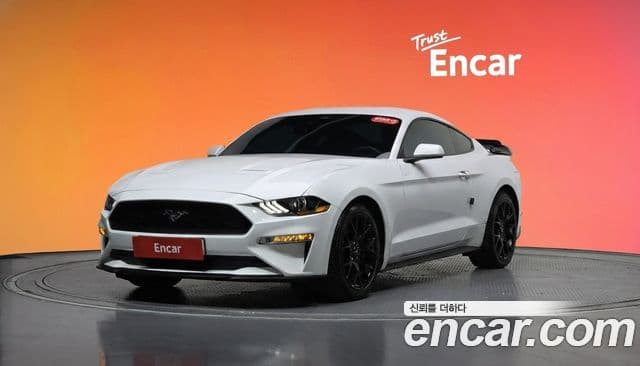 Ford Mustang купе, 2023 1