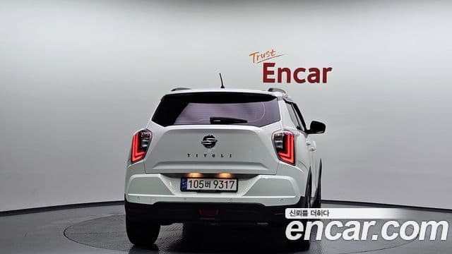 KG모빌리티(SsangYong) Berry New Tivoli V3, 2022 4