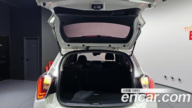 KG모빌리티(SsangYong) Berry New Tivoli V3, 2022 20