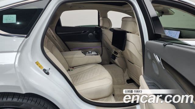 Genesis G80 (RG3) бензин 2.5 турбо AWD, 2025 12