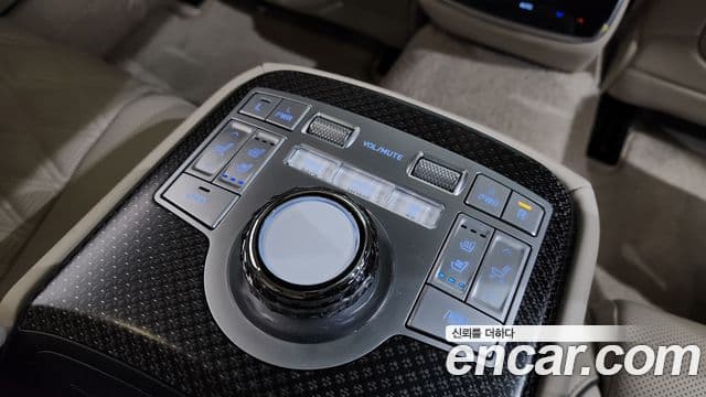 Genesis G80 (RG3) бензин 2.5 турбо AWD, 2025 18