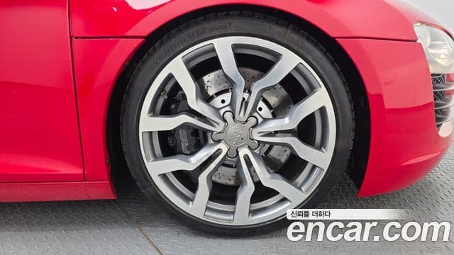 Audi R8 4.2 V8 купе, 2009 все фото