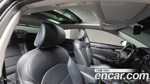 Kia All New K7 3.0 LPI Luxury (арендный автомобиль), 2018 11