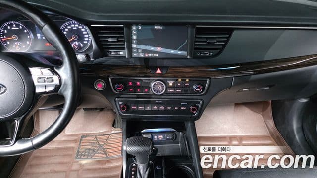 Kia All New K7 3.0 LPI Luxury (арендный автомобиль), 2018 15