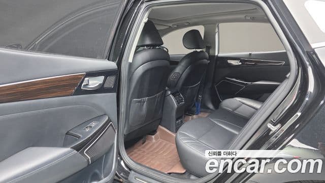 Kia All New K7 3.0 LPI Luxury (арендный автомобиль), 2018 17