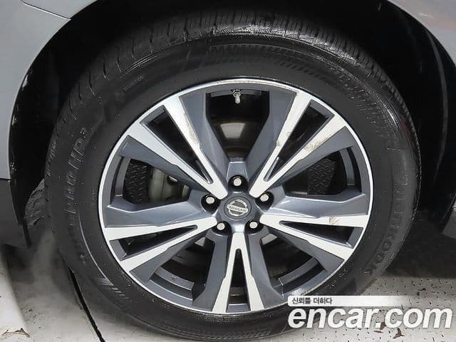 Nissan Pathfinder 4세대, 2017 все фото