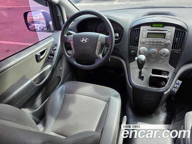 Hyundai Grand Starex CVX Luxury, 2012 13