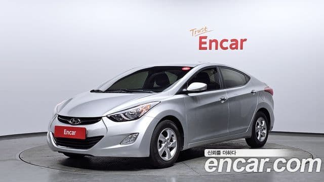 Hyundai Avante MD M16 GDI Avenue, 2013 1