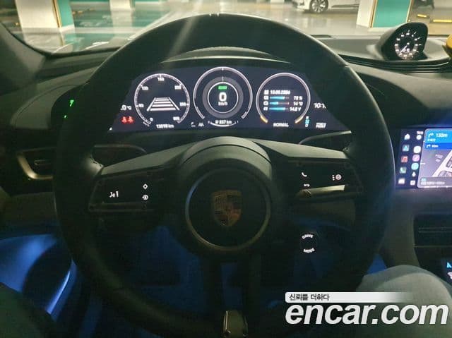 Porsche 타이칸 базовый, 2023 10