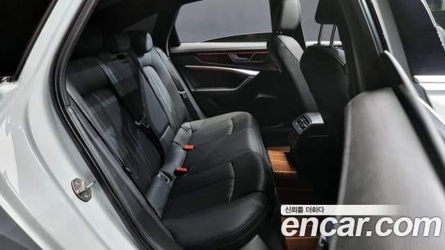 Audi A6 (C8) Premium, 2022 12