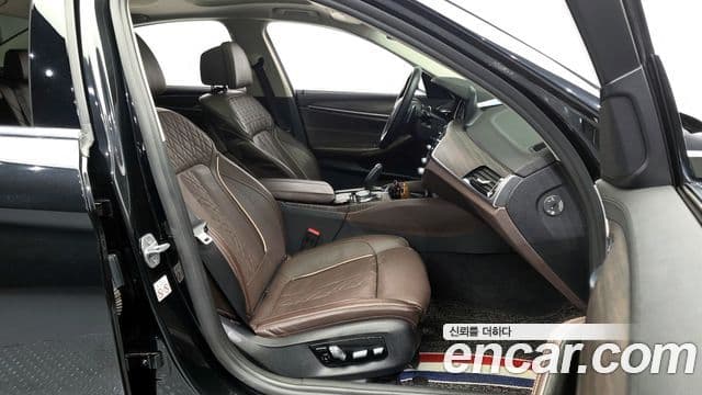 BMW 5시리즈 (G30) 530i xDrive Luxury Plus, 2018 11