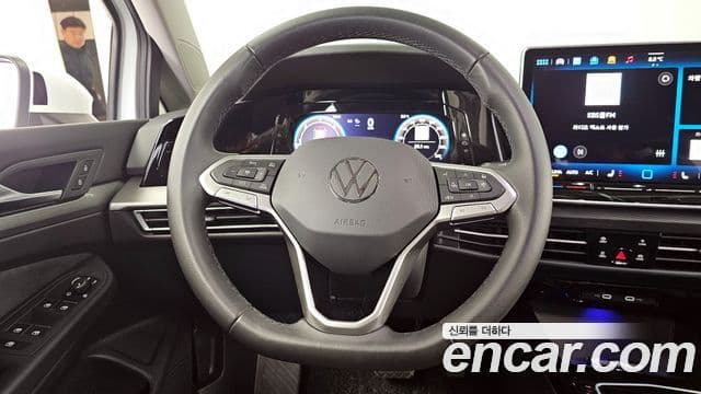 Volkswagen Гольф 8세대 Prestige, 2025 13
