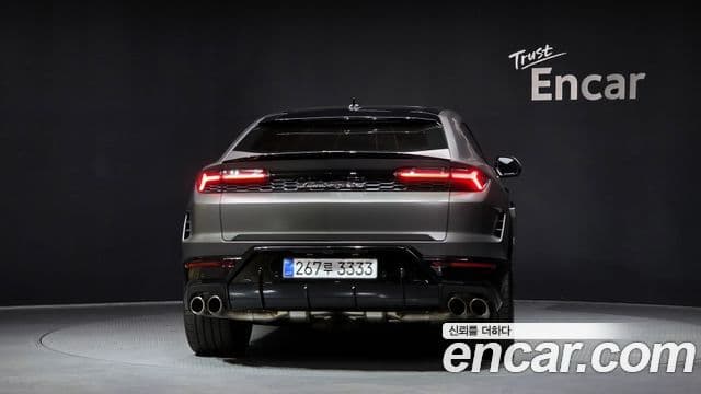 Lamborghini Urus 4.0 V8 SE, 2025 4