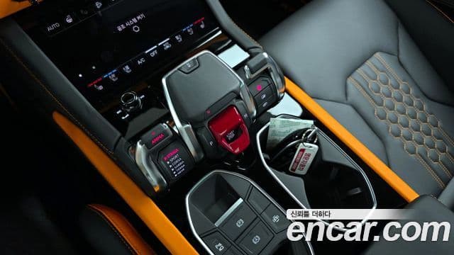 Lamborghini Urus 4.0 V8 SE, 2025 9