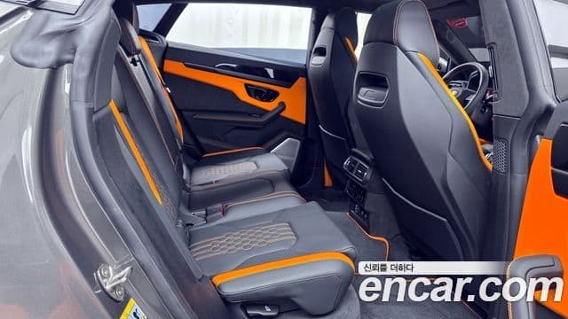 Lamborghini Urus 4.0 V8 SE, 2025 12