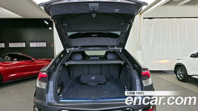 Lamborghini Urus 4.0 V8 SE, 2025 20