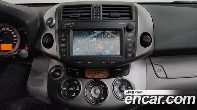 Toyota RAV4 3세대, 2012 15