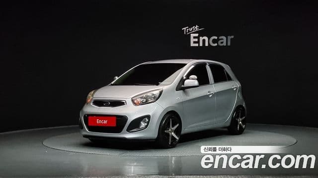 Kia All New Morning Deluxe, 2012 1