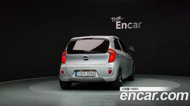 Kia All New Morning Deluxe, 2012 4